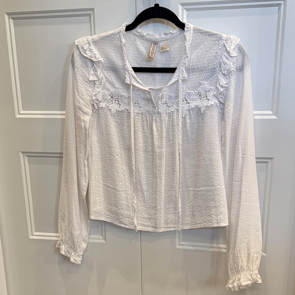 Divided White Ruffle Lace Blouse